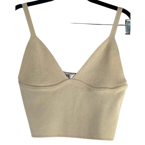 Zara Beige Spaghetti Strap V Neck Knit Cropped Cami Tank Top Reg Size Medium - Picture 1 of 1